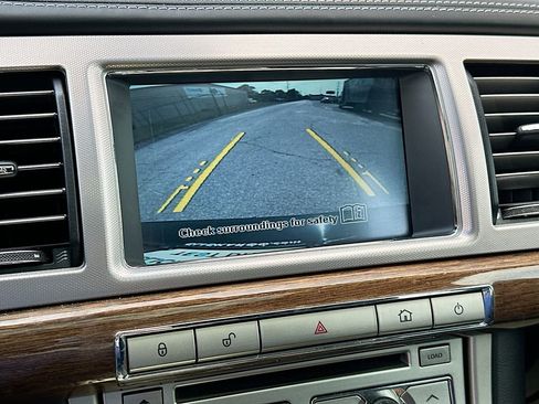 Used 2011 Jaguar XF Supercharged image 23