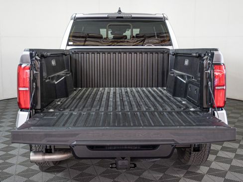 Used 2024 Toyota Tacoma TRD Off-Road w/ TRD Off Road Upgrade Package image 5