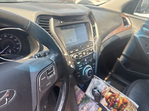 Used 2018 Hyundai Santa Fe Sport w/ Cargo Package image 6