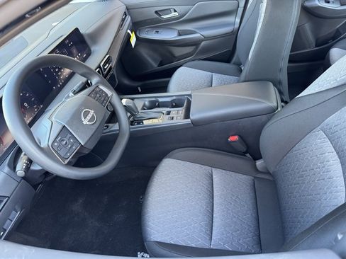 New 2026 Nissan Sentra SV w/ Floor Mat Package FWD image 17