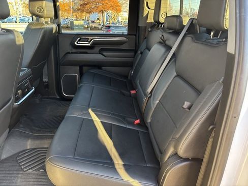 Used 2025 Chevrolet Silverado 2500 LTZ w/ LTZ Plus Package image 18