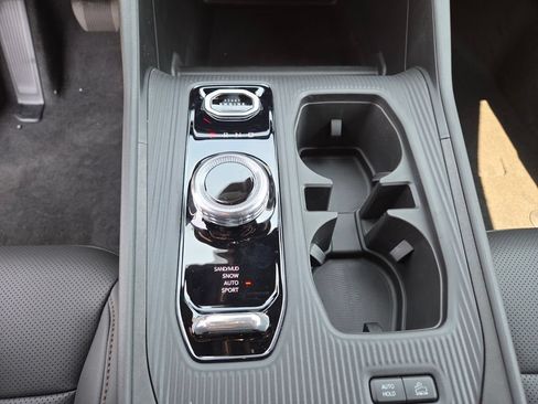 New 2026 Jeep Cherokee Limited AWD/4WD image 16