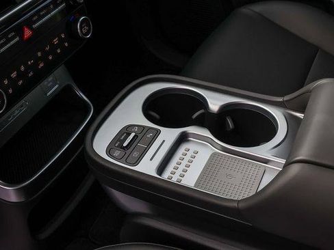 New 2026 Hyundai Ioniq 9 SEL image 22