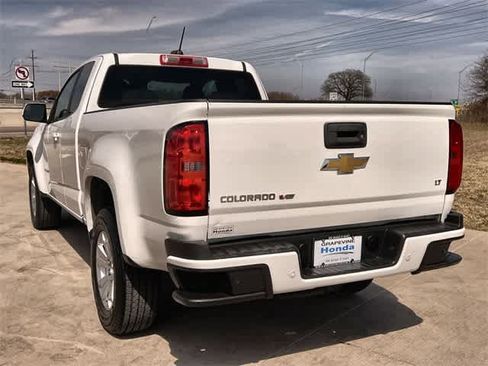 Used 2020 Chevrolet Colorado LT w/ Safety Package image 5
