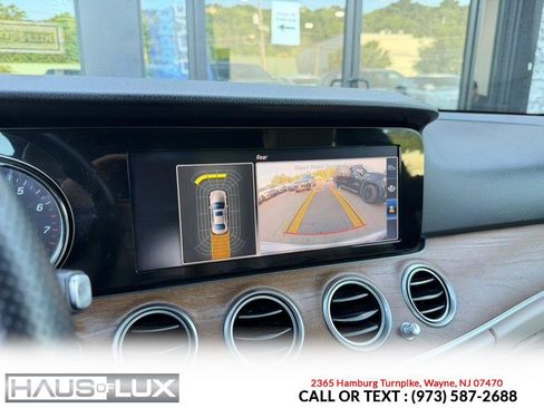 Used 2017 Mercedes-Benz E 300 4MATIC image 35