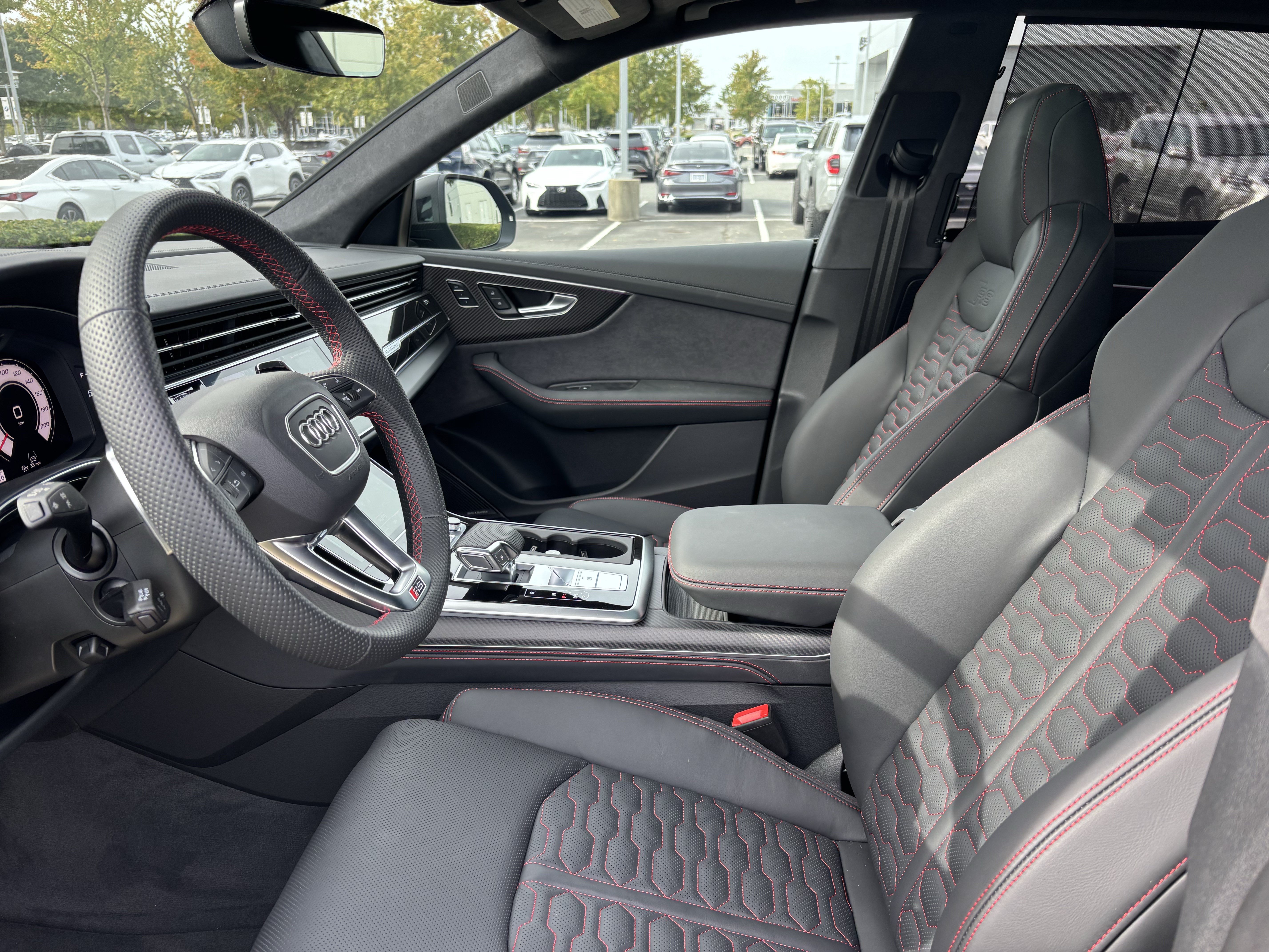 Used 2026 Audi RS Q8 performance AWD/4WD image 16