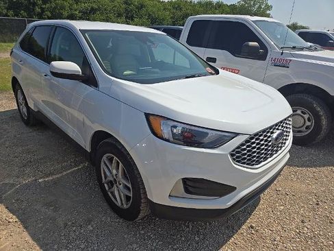 Certified 2024 Ford Edge SEL AWD/4WD image 3