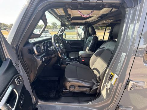 Used 2020 Jeep Wrangler Unlimited Sport AWD/4WD image 12