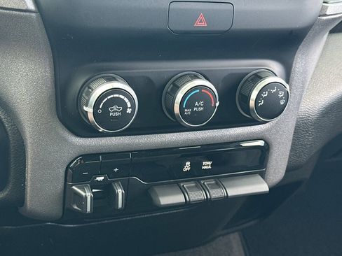 Used 2019 RAM 1500 Tradesman image 19