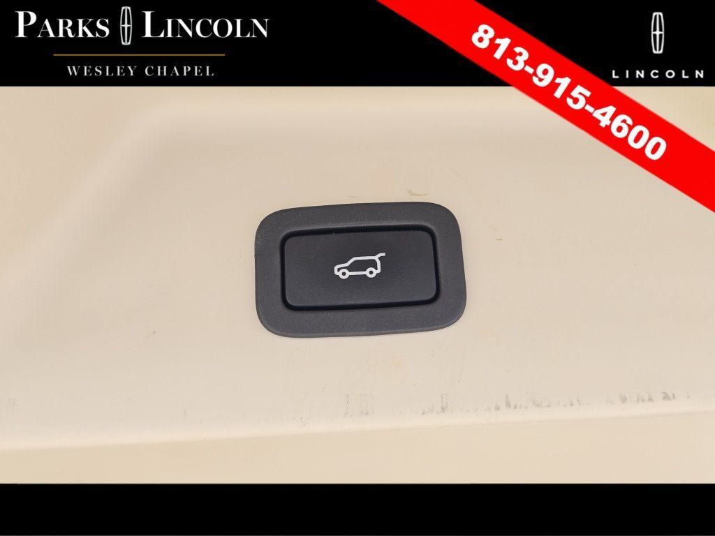 Used 2015 Land Rover Range Rover Long Wheelbase Supercharged AWD/4WD image 9