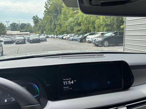 Used 2025 Hyundai Palisade SEL FWD image 17