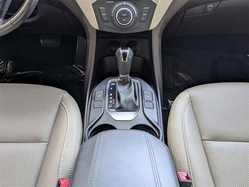 Used 2017 Hyundai Santa Fe Sport image 22