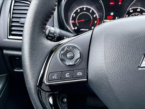 Used 2024 Mitsubishi Outlander Sport AWD image 18