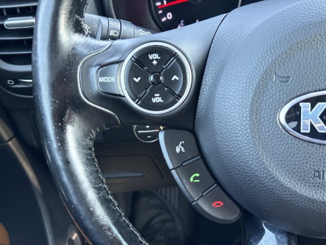 Used 2016 Kia Soul ! w/ Premium Package FWD image 25
