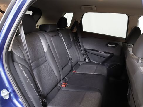 Used 2023 Nissan Rogue SV AWD/4WD image 9