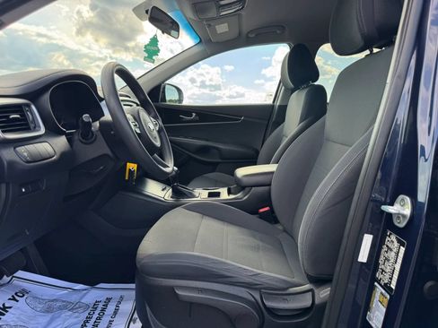 Used 2016 Kia Sorento AWD image 13