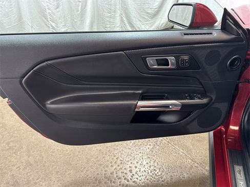 Used 2024 Ford Mustang Premium image 20