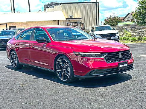 Used 2024 Honda Accord Sport image 10