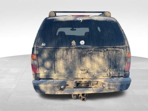 Used 2003 Chevrolet Tahoe Z71 image 15