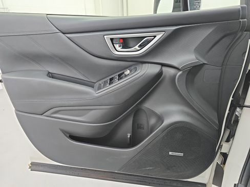 Used 2020 Subaru Forester Limited w/ Popular Package #3 image 27