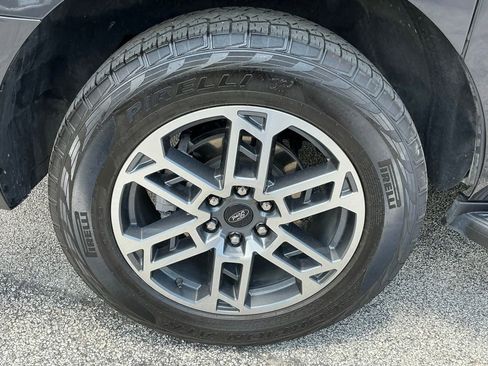 Certified 2025 Ford Expedition Max Active AWD/4WD image 10