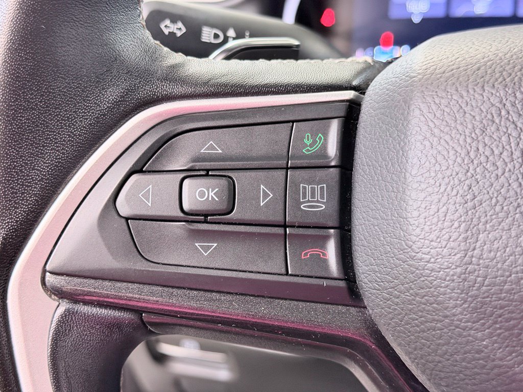 Used 2022 Jeep Grand Cherokee Altitude AWD/4WD image 48
