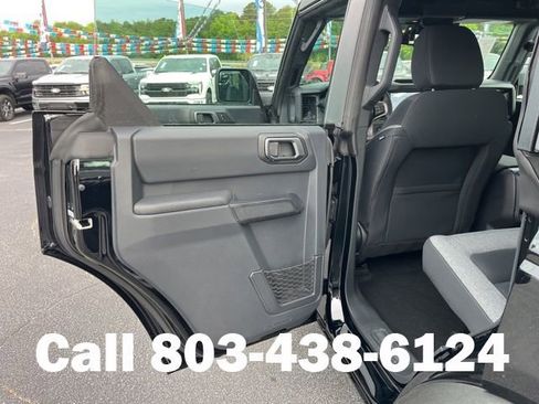 New 2026 Ford Bronco 4-Door AWD/4WD image 9