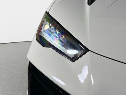 Used 2023 Lamborghini Urus S AWD/4WD image 9