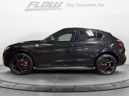 Used 2023 Alfa Romeo Stelvio Quadrifoglio w/ Active Assist Plus Package AWD/4WD image 5