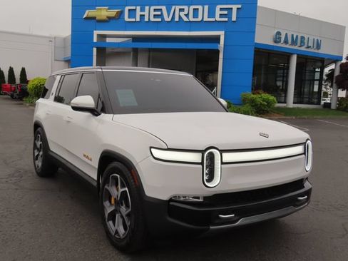 Used 2024 Rivian R1S Adventure AWD/4WD image 1