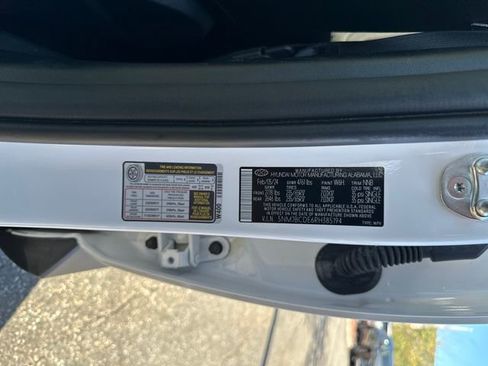 Certified 2024 Hyundai Tucson SEL image 25