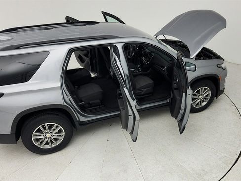 Certified 2023 Chevrolet Traverse LT image 45