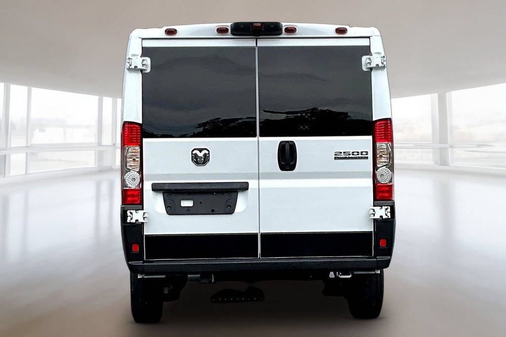 Used 2025 RAM ProMaster 2500 w/ U-Haul Equipment Group FWD image 5