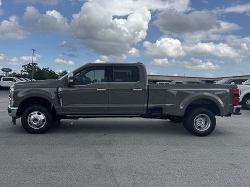 New 2026 Ford F350 Lariat w/ Lariat Ultimate Package AWD/4WD image 8