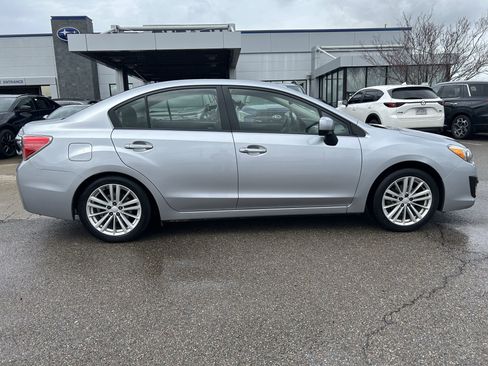 Used 2012 Subaru Impreza 2.0i Limited image 8