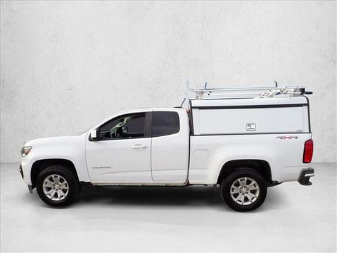 Used 2022 Chevrolet Colorado LT w/ Safety Package image 2
