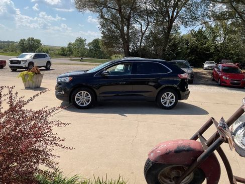 Used 2019 Ford Edge SEL w/ Equipment Group 201A AWD/4WD image 7