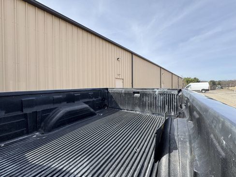 Used 2011 Chevrolet Silverado 2500 W/T w/ Snow Plow Prep Package image 19