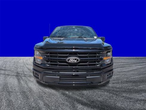 New 2026 Ford F150 XLT w/ Equipment Group 302A MID RWD image 9
