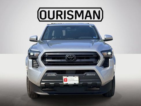 Certified 2024 Toyota Tacoma SR5 AWD/4WD image 24