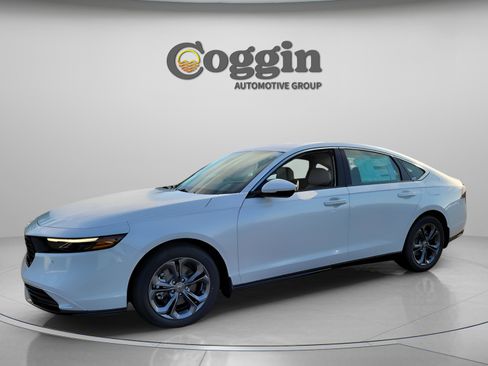 New 2025 Honda Accord EX-L image 1