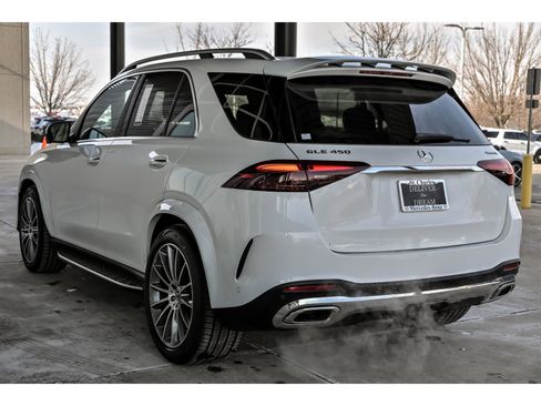 Certified 2026 Mercedes-Benz GLE 450 4MATIC image 6