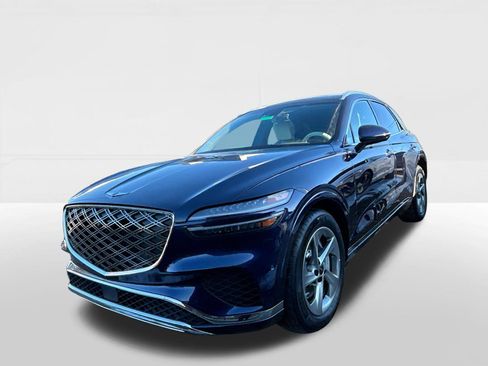 Used 2026 Genesis GV70 2.5T Advanced image 5