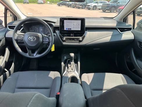 Used 2024 Toyota Corolla LE FWD image 25