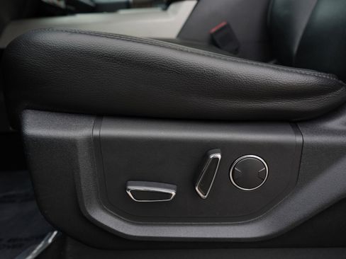 Used 2017 Ford F350 Lariat w/ Lariat Ultimate Package image 26