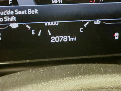 Used 2025 GMC Terrain Elevation image 19