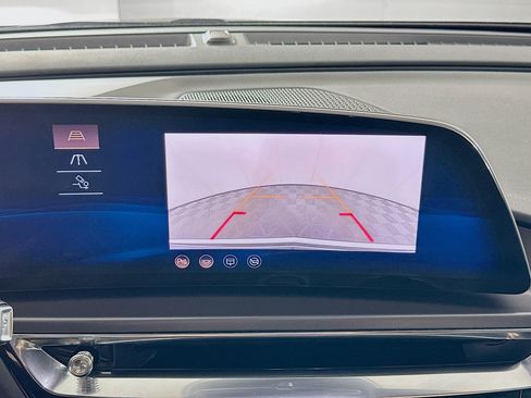 Used 2024 Cadillac Lyriq Tech AWD/4WD image 23