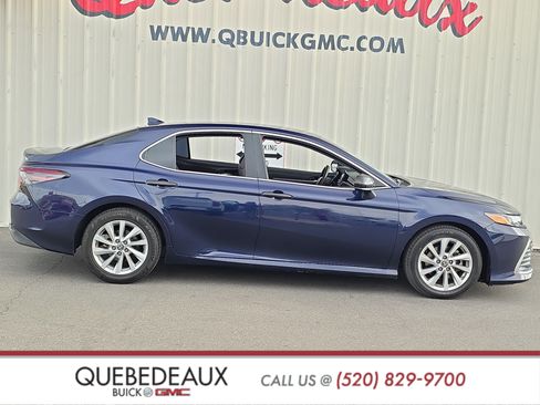 Used 2021 Toyota Camry LE FWD image 8