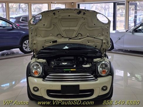 Used 2011 MINI Cooper Hardtop FWD image 8