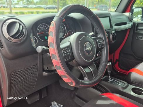 Used 2018 Jeep Wrangler Unlimited Sport S AWD/4WD image 10